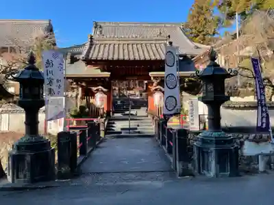 岩水寺の山門・神門