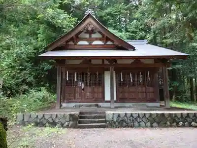為朝神社の本殿