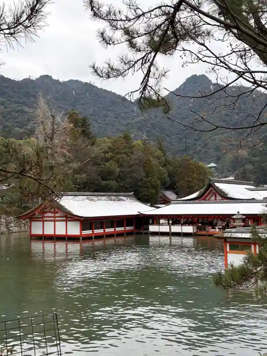 厳島神社(広島県)
