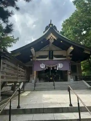 彌彦神社　(伊夜日子神社)の本殿・本堂