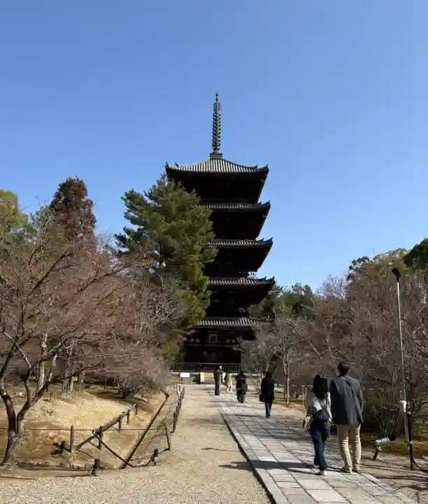 仁和寺の{uncategorized: "未分類", other: "その他", undefined: "問題あり", building: "その他建物", grave: "お墓", sacred_gate: "鳥居", guardian: "狛犬", statue: "像", buddha: "仏像", history: "歴史", nature: "自然", garden: "庭園", animal: "動物", pagoda: "塔", temizu: "手水舎", mountain_gate: "山門・神門", sanctuary: "本殿・本堂", subordinate: "末社・摂社", art: "芸術", scenery: "景色", jizo: "地蔵", ema: "絵馬", goshuin: "御朱印", omikuji: "おみくじ", items: "授与品その他", amulet: "お守り", goshuincho: "御朱印帳", eats: "食事", festival: "お祭り", votive_dance: "神楽", shichigosan: "七五三参", wedding: "結婚式", experience: "体験その他", initially: "初詣", around: "周辺", anti_infection: "感染症対策"}