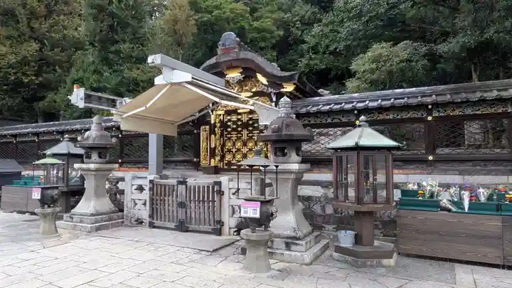 大谷祖廟(真宗本廟飛地境内)(京都府)