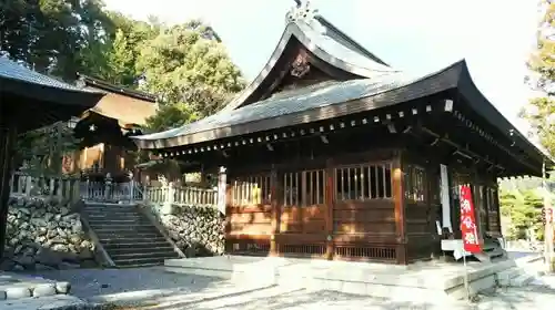 三輪神社の本殿・本堂