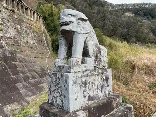 八幡神社の狛犬