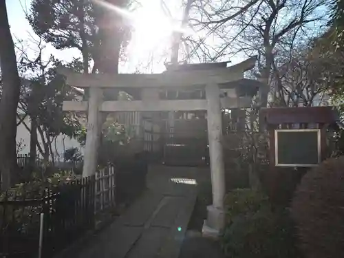 白山神社の末社・摂社