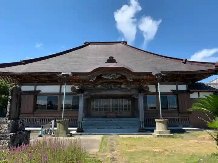 花蔵院の本殿・本堂