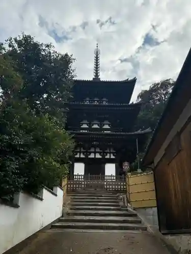 當麻寺の{uncategorized: "未分類", other: "その他", undefined: "問題あり", building: "その他建物", grave: "お墓", sacred_gate: "鳥居", guardian: "狛犬", statue: "像", buddha: "仏像", history: "歴史", nature: "自然", garden: "庭園", animal: "動物", pagoda: "塔", temizu: "手水舎", mountain_gate: "山門・神門", sanctuary: "本殿・本堂", subordinate: "末社・摂社", art: "芸術", scenery: "景色", jizo: "地蔵", ema: "絵馬", goshuin: "御朱印", omikuji: "おみくじ", items: "授与品その他", amulet: "お守り", goshuincho: "御朱印帳", eats: "食事", festival: "お祭り", votive_dance: "神楽", shichigosan: "七五三参", wedding: "結婚式", experience: "体験その他", initially: "初詣", around: "周辺", anti_infection: "感染症対策"}