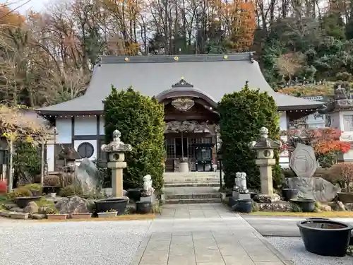 野坂寺の本殿