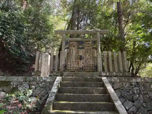 如意輪寺の{uncategorized: "未分類", other: "その他", undefined: "問題あり", building: "その他建物", grave: "お墓", sacred_gate: "鳥居", guardian: "狛犬", statue: "像", buddha: "仏像", history: "歴史", nature: "自然", garden: "庭園", animal: "動物", pagoda: "塔", temizu: "手水舎", mountain_gate: "山門・神門", sanctuary: "本殿・本堂", subordinate: "末社・摂社", art: "芸術", scenery: "景色", jizo: "地蔵", ema: "絵馬", goshuin: "御朱印", omikuji: "おみくじ", items: "授与品その他", amulet: "お守り", goshuincho: "御朱印帳", eats: "食事", festival: "お祭り", votive_dance: "神楽", shichigosan: "七五三参", wedding: "結婚式", experience: "体験その他", initially: "初詣", around: "周辺", anti_infection: "感染症対策"}