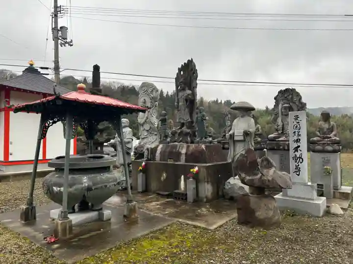 稲荷山不動寺(香川県)