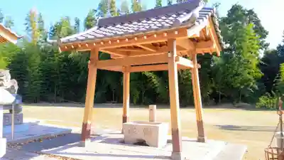 稲荷社の手水舎