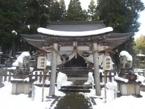 八幡宮の鳥居