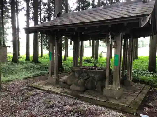 櫛石窓神社の手水舎