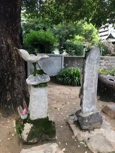 石門別神社の建物その他