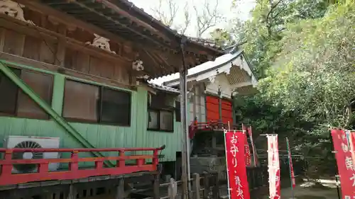 南方神社の本殿