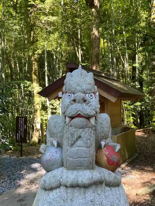 眞名井神社(籠神社奥宮)の狛犬