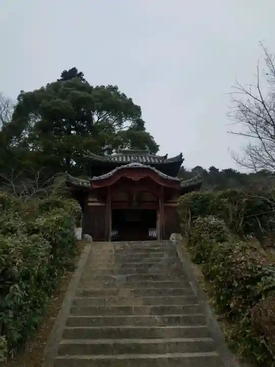 常福寺の{uncategorized: "未分類", other: "その他", undefined: "問題あり", building: "その他建物", grave: "お墓", sacred_gate: "鳥居", guardian: "狛犬", statue: "像", buddha: "仏像", history: "歴史", nature: "自然", garden: "庭園", animal: "動物", pagoda: "塔", temizu: "手水舎", mountain_gate: "山門・神門", sanctuary: "本殿・本堂", subordinate: "末社・摂社", art: "芸術", scenery: "景色", jizo: "地蔵", ema: "絵馬", goshuin: "御朱印", omikuji: "おみくじ", items: "授与品その他", amulet: "お守り", goshuincho: "御朱印帳", eats: "食事", festival: "お祭り", votive_dance: "神楽", shichigosan: "七五三参", wedding: "結婚式", experience: "体験その他", initially: "初詣", around: "周辺", anti_infection: "感染症対策"}