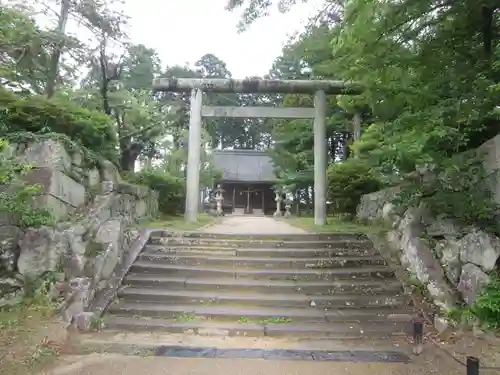 青山神社の鳥居