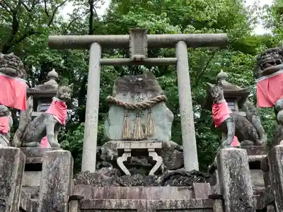 伏見稲荷大社　御膳谷奉拝所(京都府)