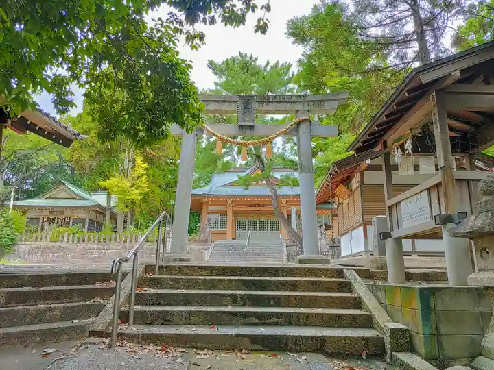 高牟神社(高針)の鳥居