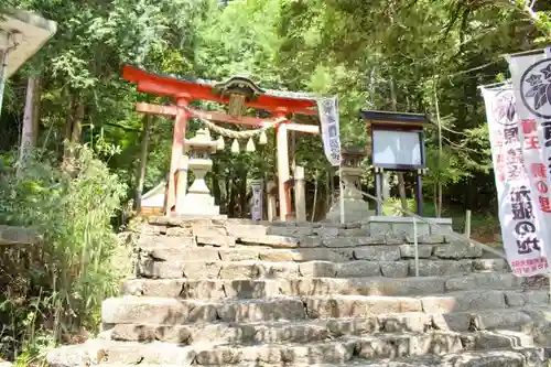 鏡神社の鳥居