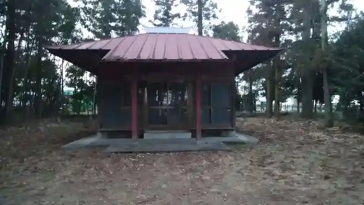 諏訪神社の本殿・本堂