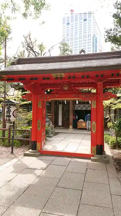 愛宕神社の山門・神門