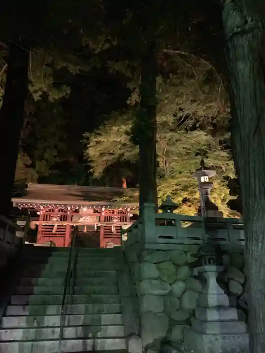 鳩ヶ嶺八幡宮の山門・神門