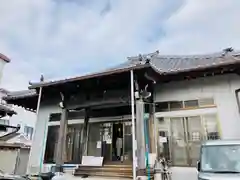 龍渕寺の本殿