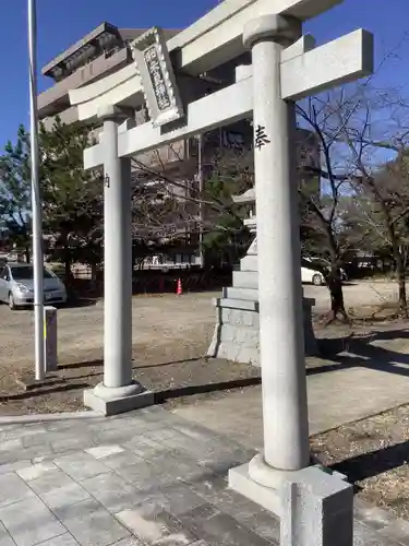 和爾良神社の鳥居