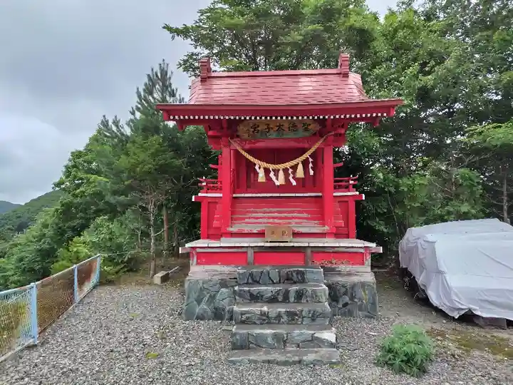滝上神社の末社・摂社