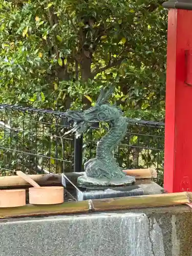 南大沢八幡神社の{uncategorized: "未分類", other: "その他", undefined: "問題あり", building: "その他建物", grave: "お墓", sacred_gate: "鳥居", guardian: "狛犬", statue: "像", buddha: "仏像", history: "歴史", nature: "自然", garden: "庭園", animal: "動物", pagoda: "塔", temizu: "手水舎", mountain_gate: "山門・神門", sanctuary: "本殿・本堂", subordinate: "末社・摂社", art: "芸術", scenery: "景色", jizo: "地蔵", ema: "絵馬", goshuin: "御朱印", omikuji: "おみくじ", items: "授与品その他", amulet: "お守り", goshuincho: "御朱印帳", eats: "食事", festival: "お祭り", votive_dance: "神楽", shichigosan: "七五三参", wedding: "結婚式", experience: "体験その他", initially: "初詣", around: "周辺", anti_infection: "感染症対策"}