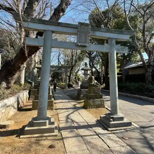 前原御嶽神社の鳥居