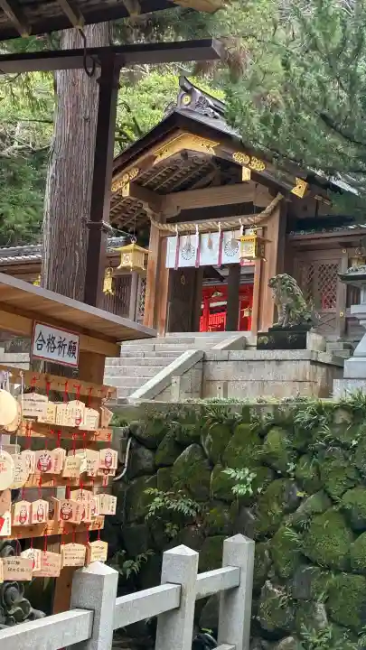 枚岡神社の{uncategorized: "未分類", other: "その他", undefined: "問題あり", building: "その他建物", grave: "お墓", sacred_gate: "鳥居", guardian: "狛犬", statue: "像", buddha: "仏像", history: "歴史", nature: "自然", garden: "庭園", animal: "動物", pagoda: "塔", temizu: "手水舎", mountain_gate: "山門・神門", sanctuary: "本殿・本堂", subordinate: "末社・摂社", art: "芸術", scenery: "景色", jizo: "地蔵", ema: "絵馬", goshuin: "御朱印", omikuji: "おみくじ", items: "授与品その他", amulet: "お守り", goshuincho: "御朱印帳", eats: "食事", festival: "お祭り", votive_dance: "神楽", shichigosan: "七五三参", wedding: "結婚式", experience: "体験その他", initially: "初詣", around: "周辺", anti_infection: "感染症対策"}