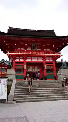 伏見稲荷大社(京都府)