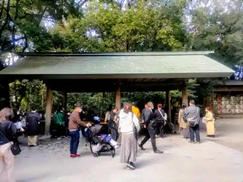 熱田神宮の{uncategorized: "未分類", other: "その他", undefined: "問題あり", building: "その他建物", grave: "お墓", sacred_gate: "鳥居", guardian: "狛犬", statue: "像", buddha: "仏像", history: "歴史", nature: "自然", garden: "庭園", animal: "動物", pagoda: "塔", temizu: "手水舎", mountain_gate: "山門・神門", sanctuary: "本殿・本堂", subordinate: "末社・摂社", art: "芸術", scenery: "景色", jizo: "地蔵", ema: "絵馬", goshuin: "御朱印", omikuji: "おみくじ", items: "授与品その他", amulet: "お守り", goshuincho: "御朱印帳", eats: "食事", festival: "お祭り", votive_dance: "神楽", shichigosan: "七五三参", wedding: "結婚式", experience: "体験その他", initially: "初詣", around: "周辺", anti_infection: "感染症対策"}