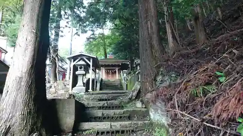 今滝神社の建物その他