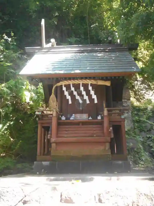 雷神社の末社・摂社