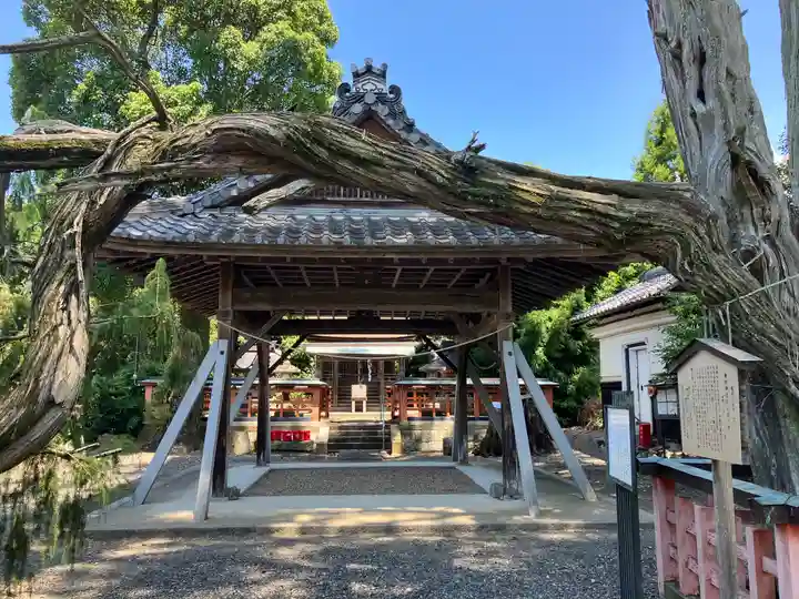 梅田神社の本殿・本堂