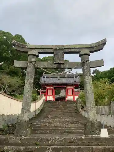 若宮八幡社の鳥居