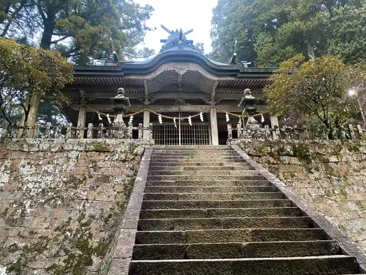 玉置神社の{uncategorized: "未分類", other: "その他", undefined: "問題あり", building: "その他建物", grave: "お墓", sacred_gate: "鳥居", guardian: "狛犬", statue: "像", buddha: "仏像", history: "歴史", nature: "自然", garden: "庭園", animal: "動物", pagoda: "塔", temizu: "手水舎", mountain_gate: "山門・神門", sanctuary: "本殿・本堂", subordinate: "末社・摂社", art: "芸術", scenery: "景色", jizo: "地蔵", ema: "絵馬", goshuin: "御朱印", omikuji: "おみくじ", items: "授与品その他", amulet: "お守り", goshuincho: "御朱印帳", eats: "食事", festival: "お祭り", votive_dance: "神楽", shichigosan: "七五三参", wedding: "結婚式", experience: "体験その他", initially: "初詣", around: "周辺", anti_infection: "感染症対策"}