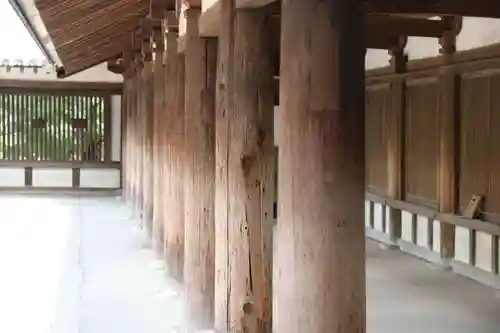 法隆寺の本殿