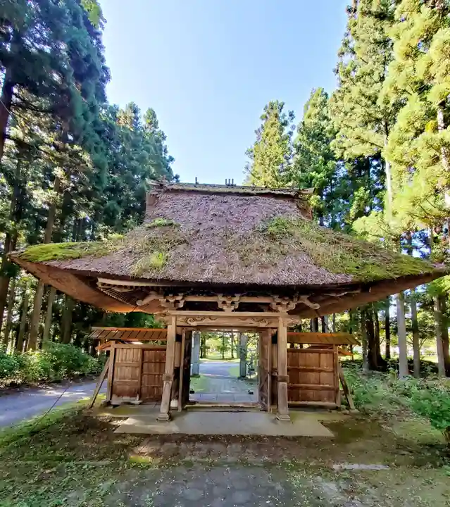 観音寺の山門・神門