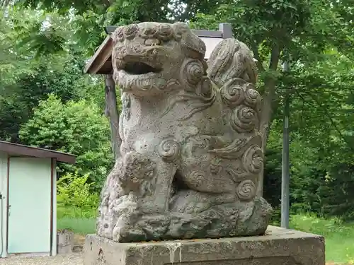 端野神社の狛犬