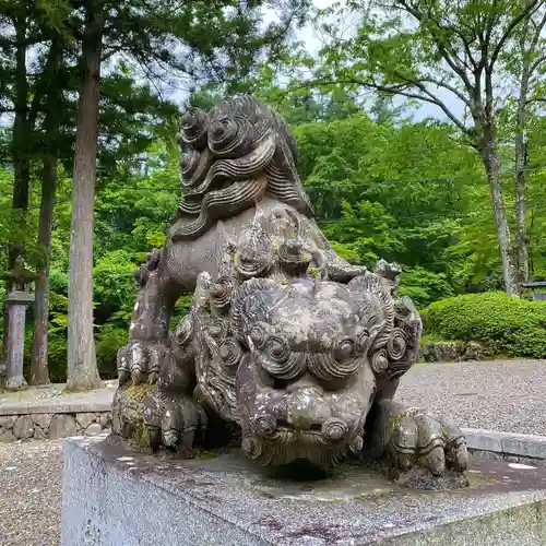 古峯神社の狛犬