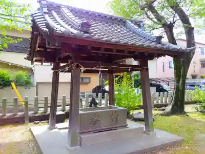 八幡社(栄生八幡社)の手水舎