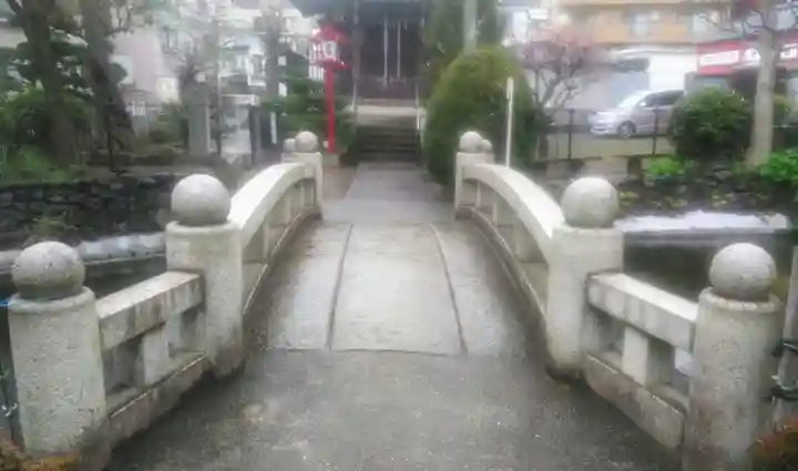 粟島神社の庭園