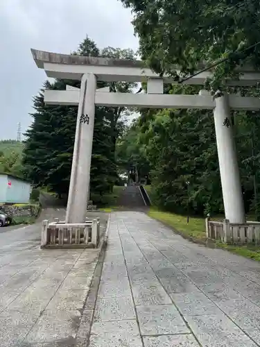 諏訪大社上社前宮の鳥居