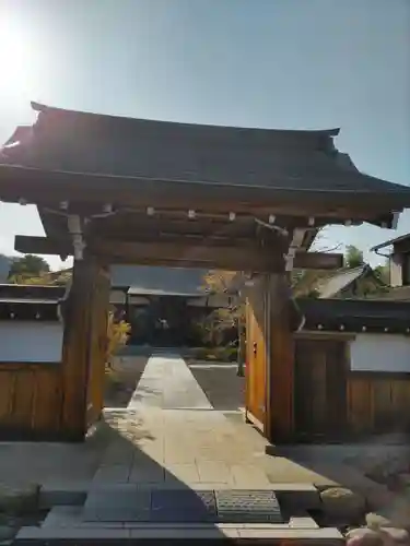 寿香寺の山門・神門