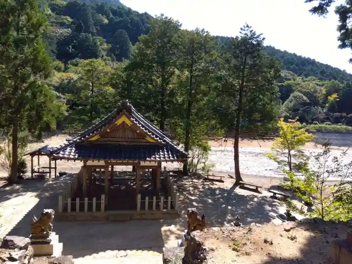 三上神社のその他建物